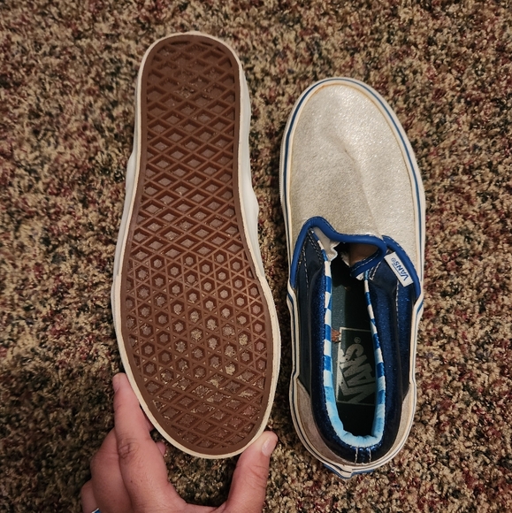 Vans silver and blue shoes - Picture 2 of 6